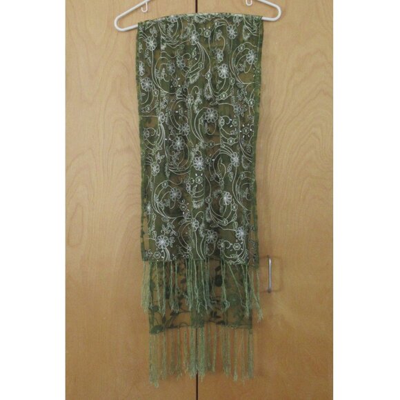 Vintage Scarf, Printed Floral Filagree pattern in Resham motif, Glitter - Picture 4 of 10
